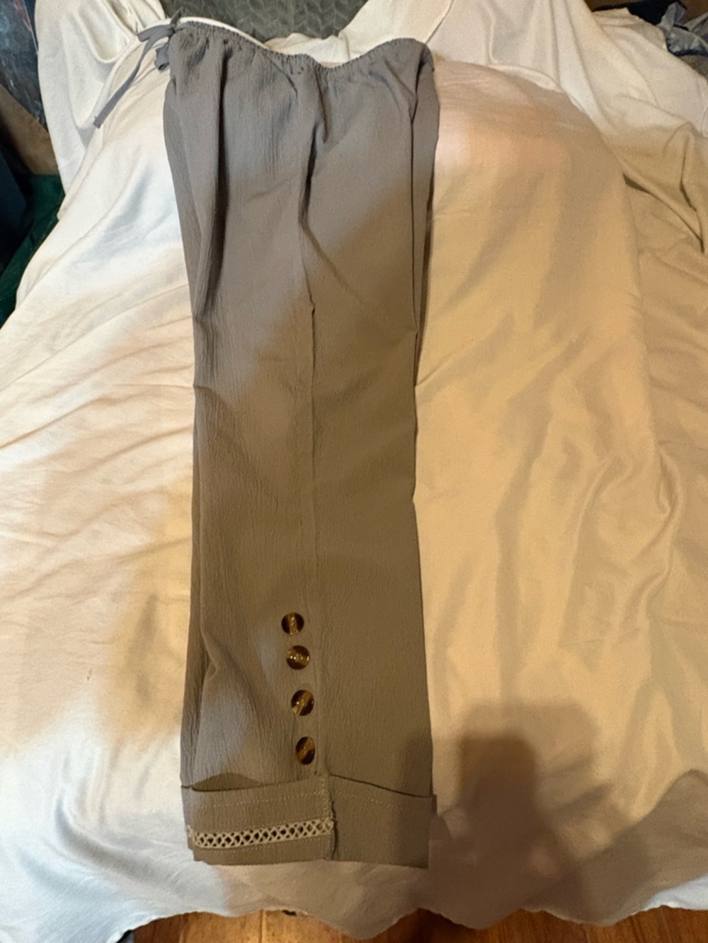 Men's Gray Elastic-Waist Dress Pants with Button Cuff